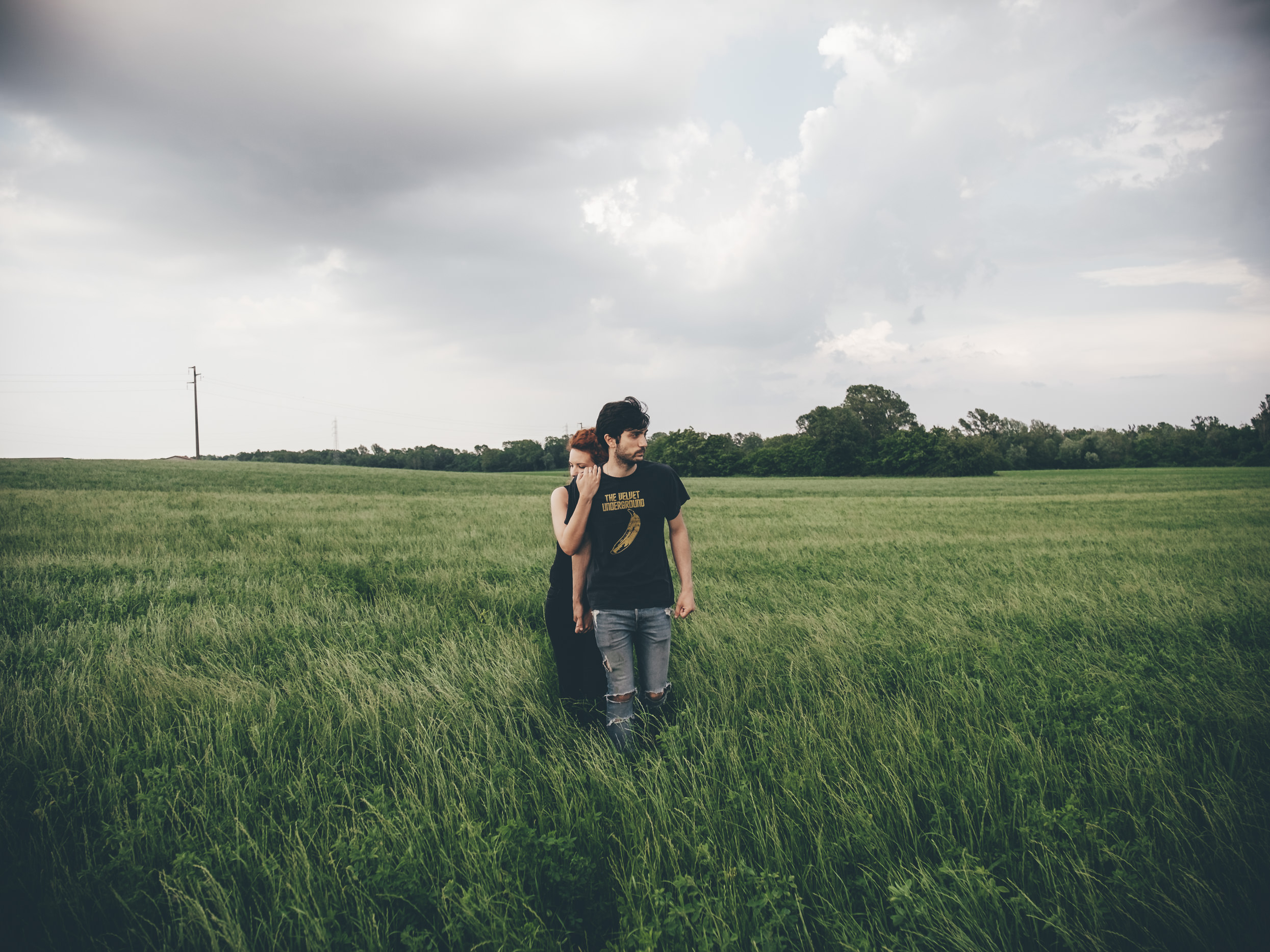 come-essere-a-proprio-agio-nelle-fotografie, foto-naturali, come-avere-foto-matrimonio-naturali-spontanee, engagement-intimo-romantico