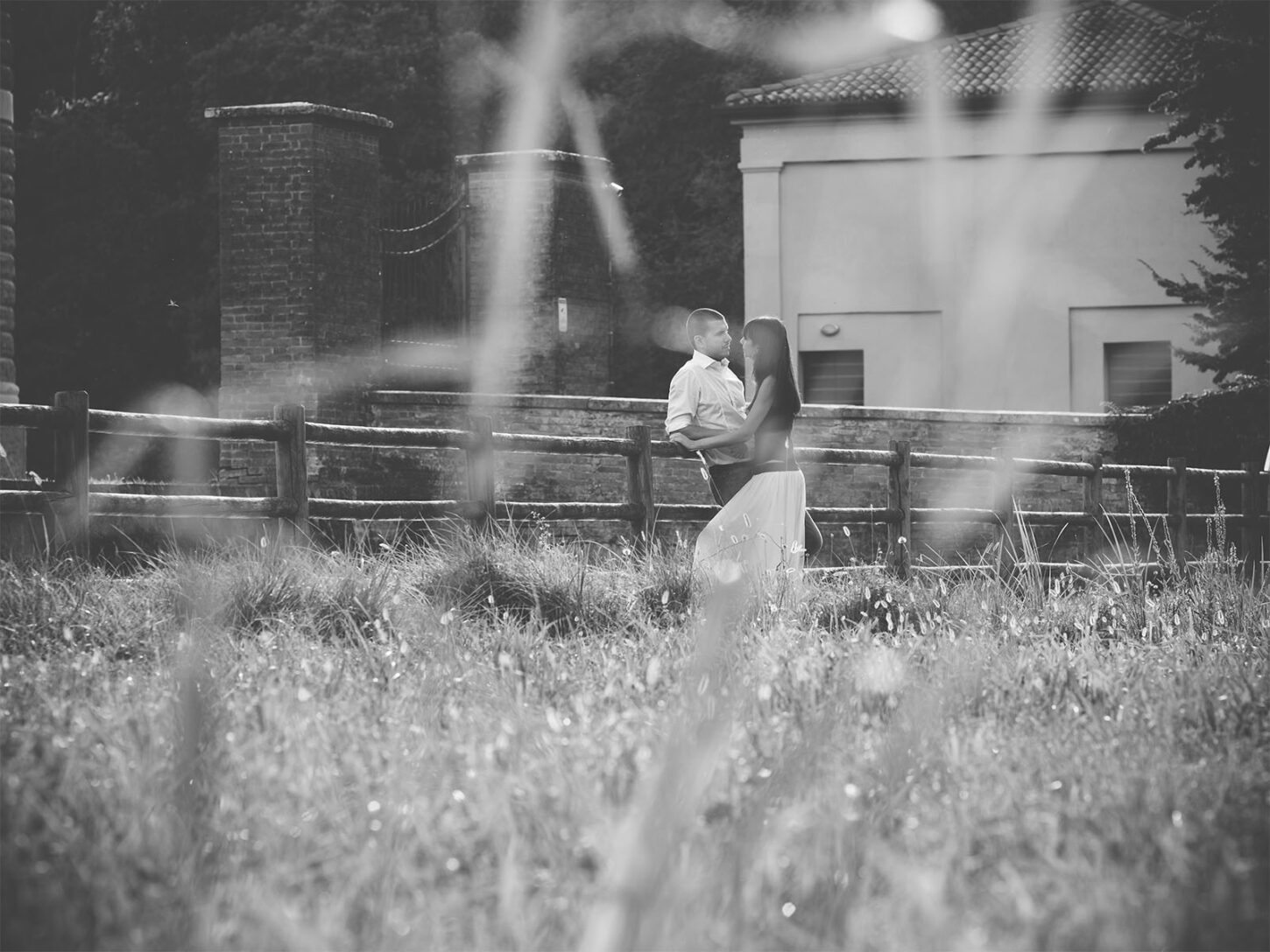 imbarazzo-di-essere-fotografati, vincere-imbarazzo-foto-matrimonio, servizio-fotografico-prematrimoniale, servizio-foto-fidanzamento, imbarazzo-foto-problema-servizio-matrimonio